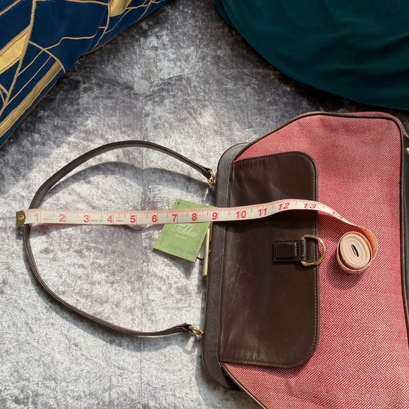 Frederic Fekkai leather and tweed chevron purse - Picture 9 of 10